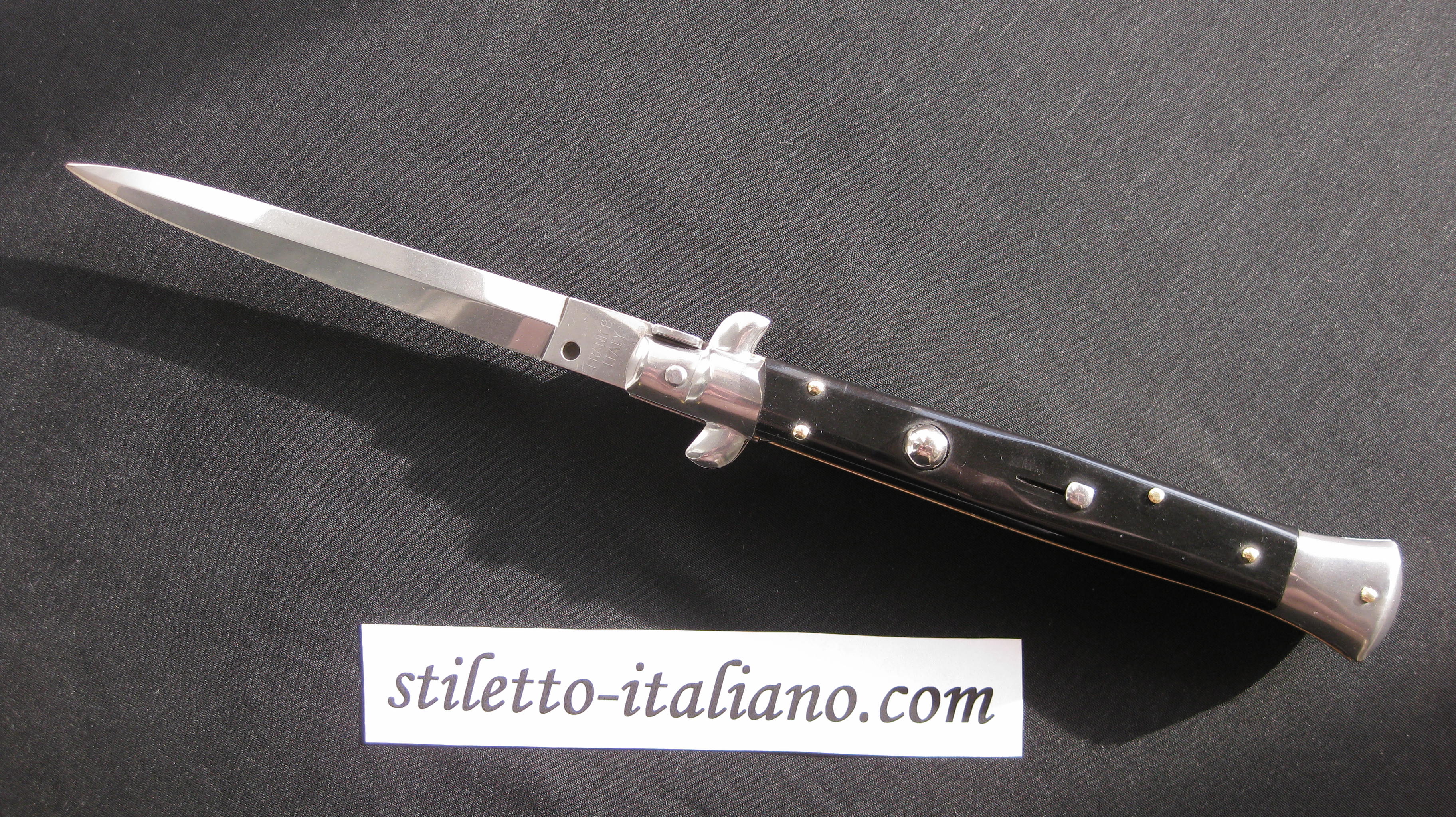 Stiletto 11 Dagger Classic stiletto Black acrylic Frank Beltrame