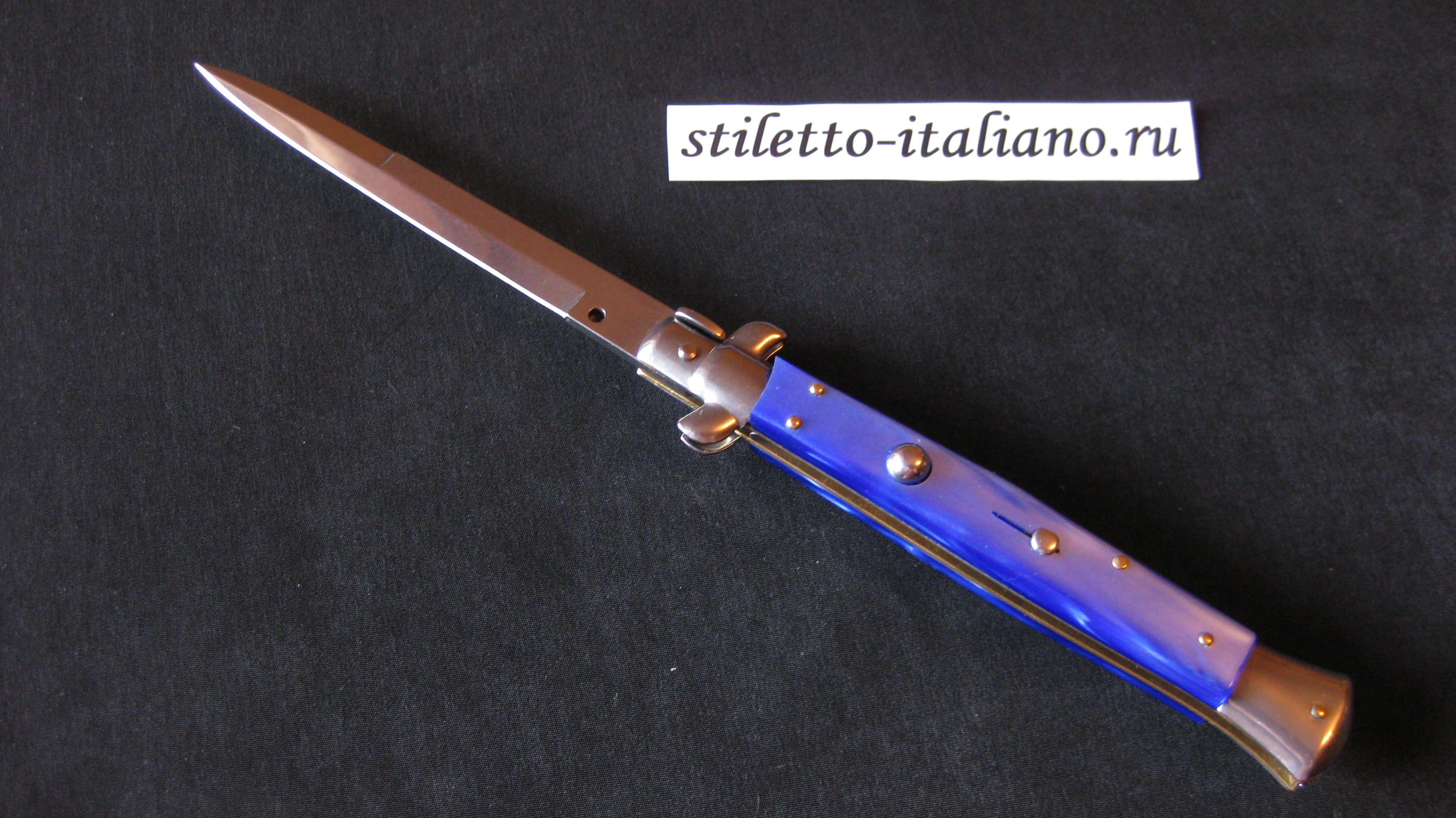 Stiletto 11 Bayonet Classic stiletto Blue pearlex Frank Beltrame