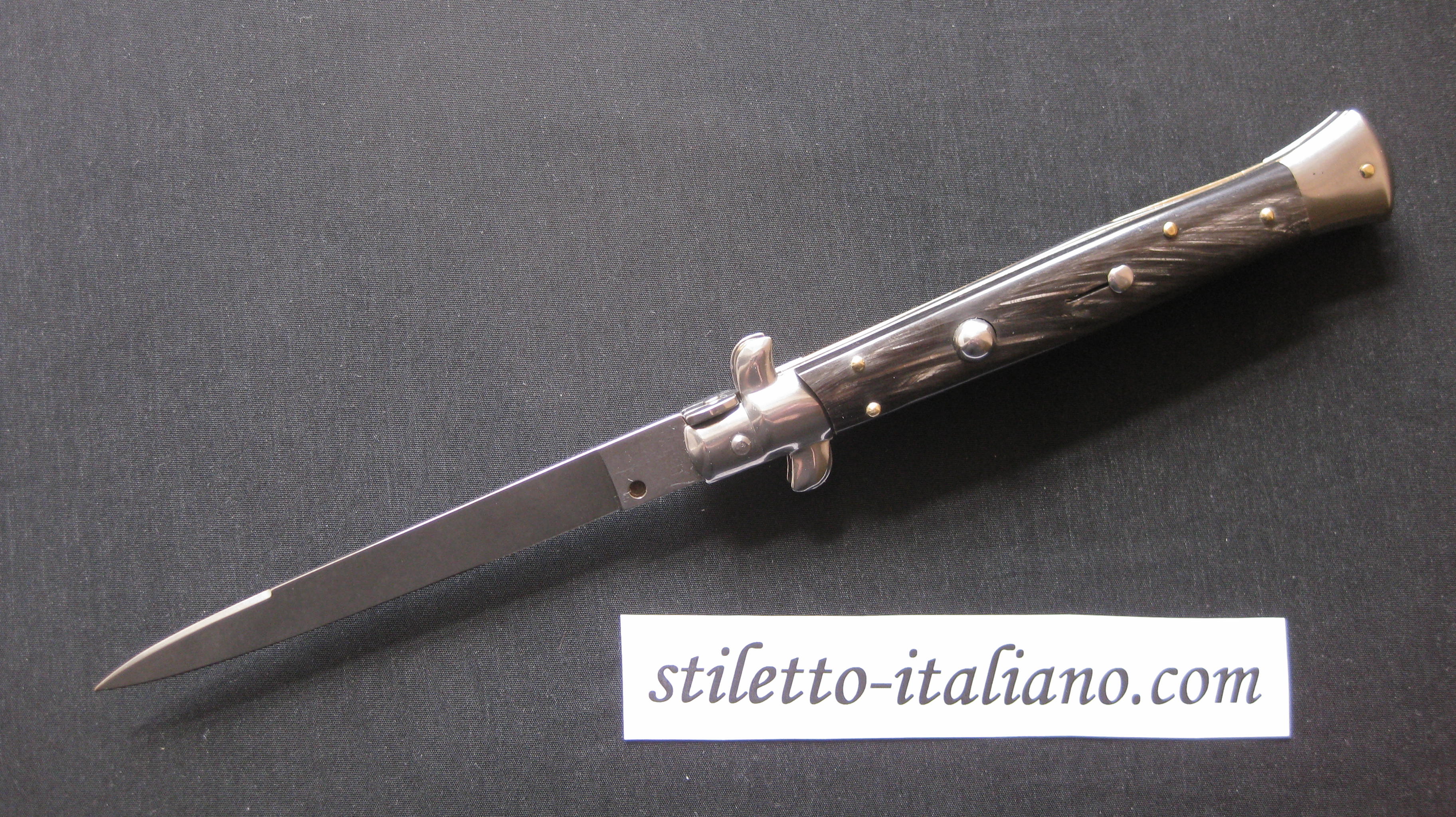 Stiletto 11 Swedge stiletto Buffalo horn Frank Beltrame