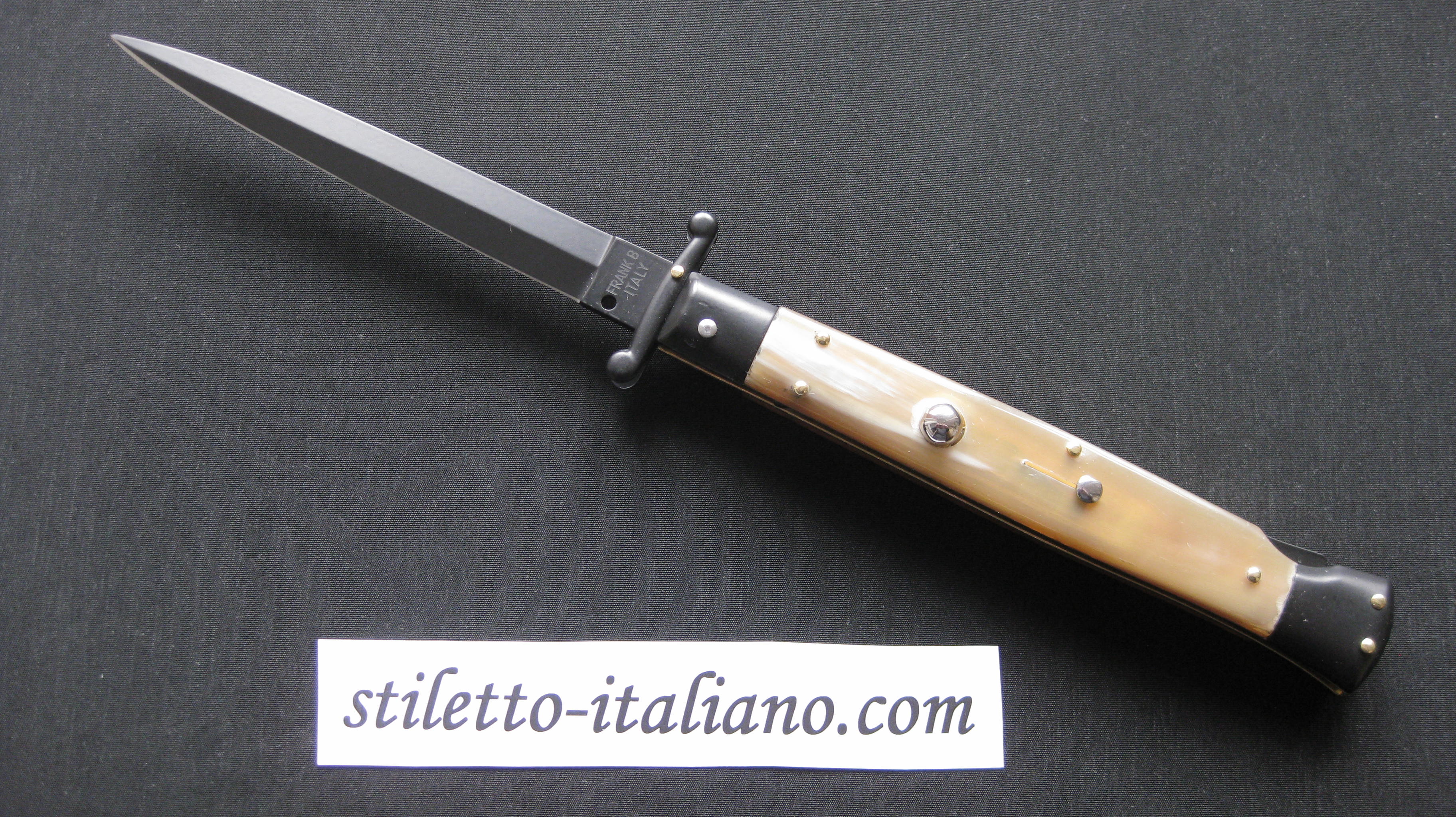 Stiletto 11 Swinguard Dagger Blond horn Tactical Frank Beltrame