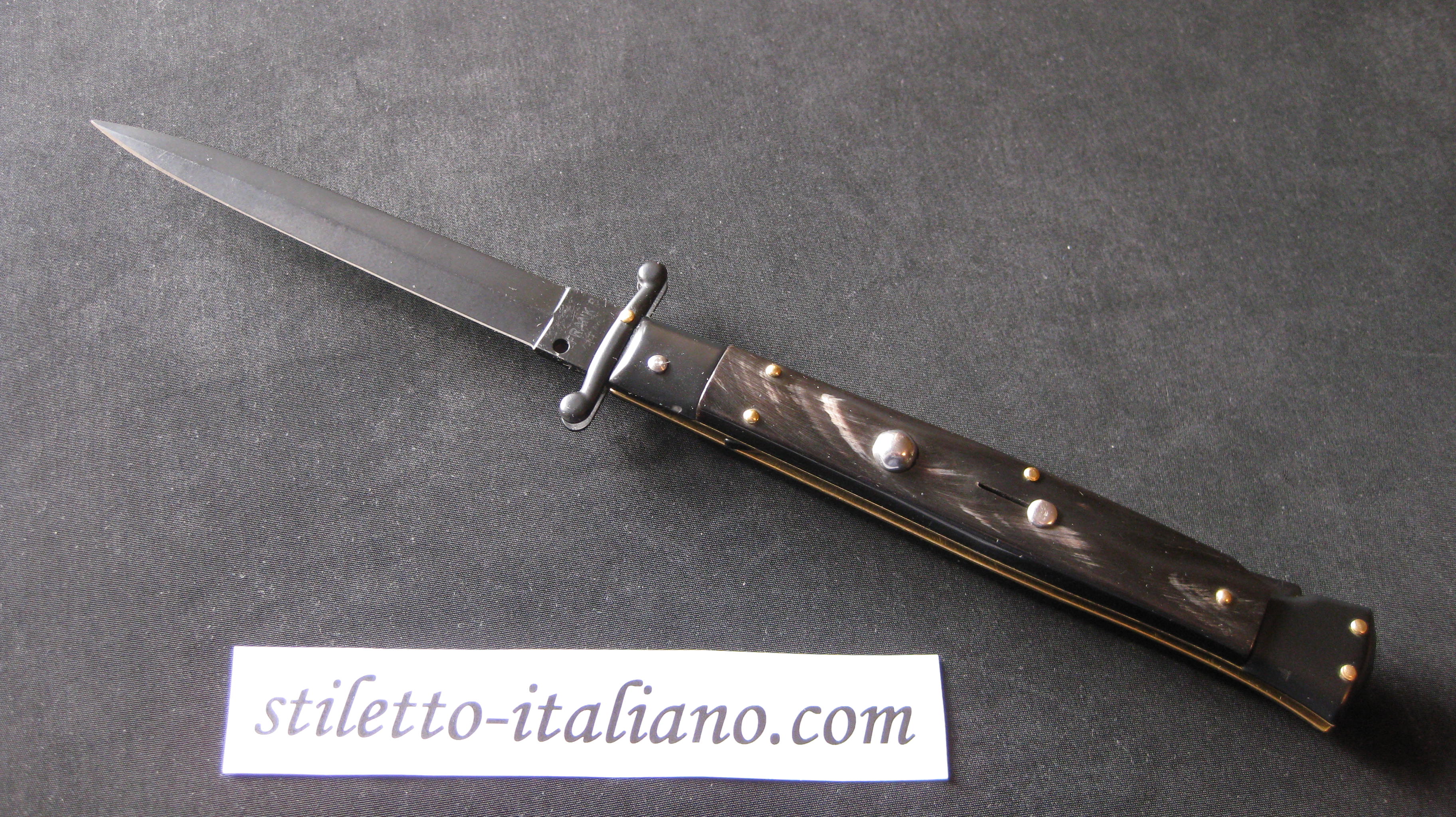 Stiletto 11 Swinguard Dagger Buffalo horn Tactical Frank Beltrame