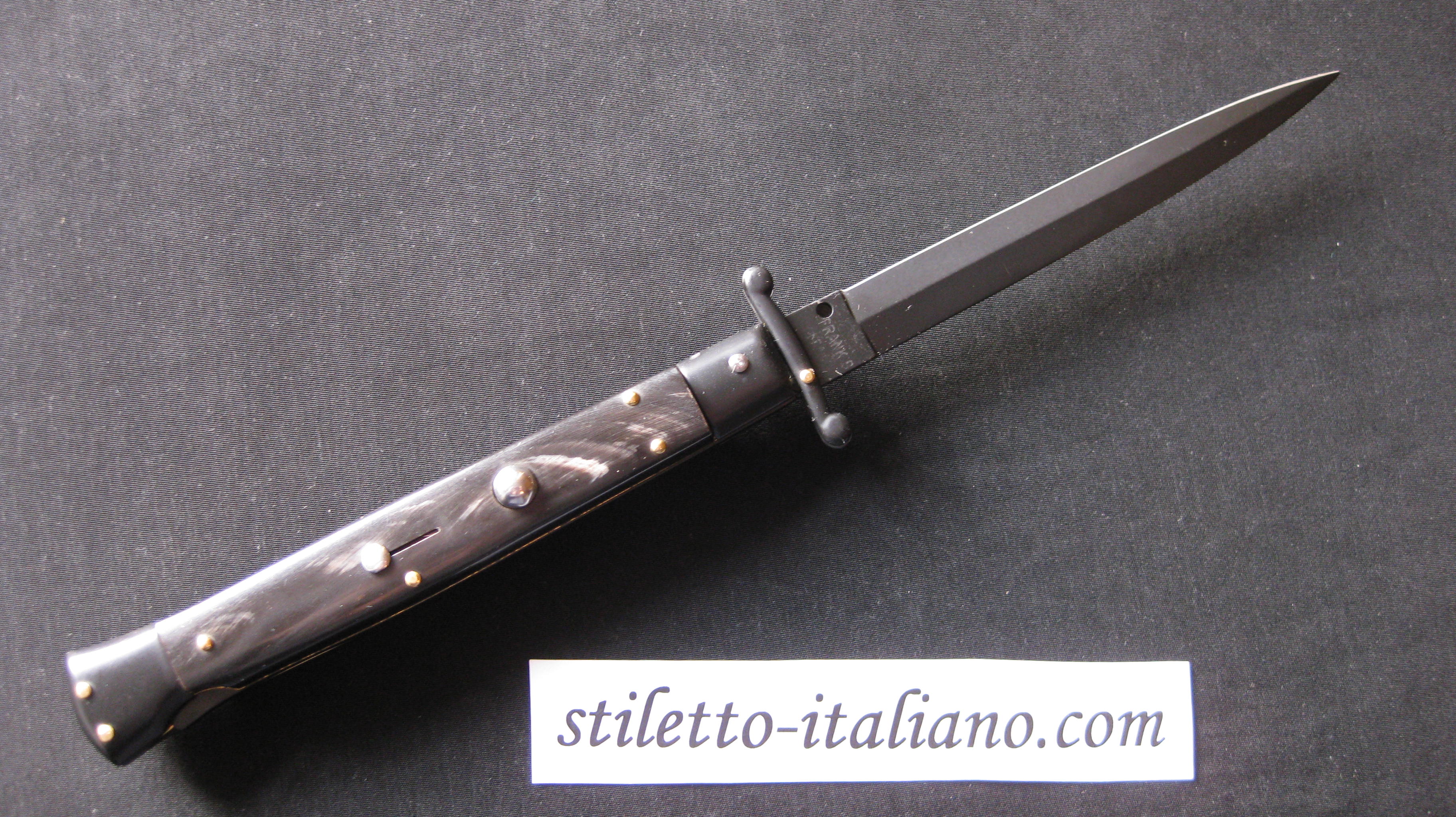 Stiletto 11 Swinguard Dagger Buffalo horn Tactical Frank Beltrame