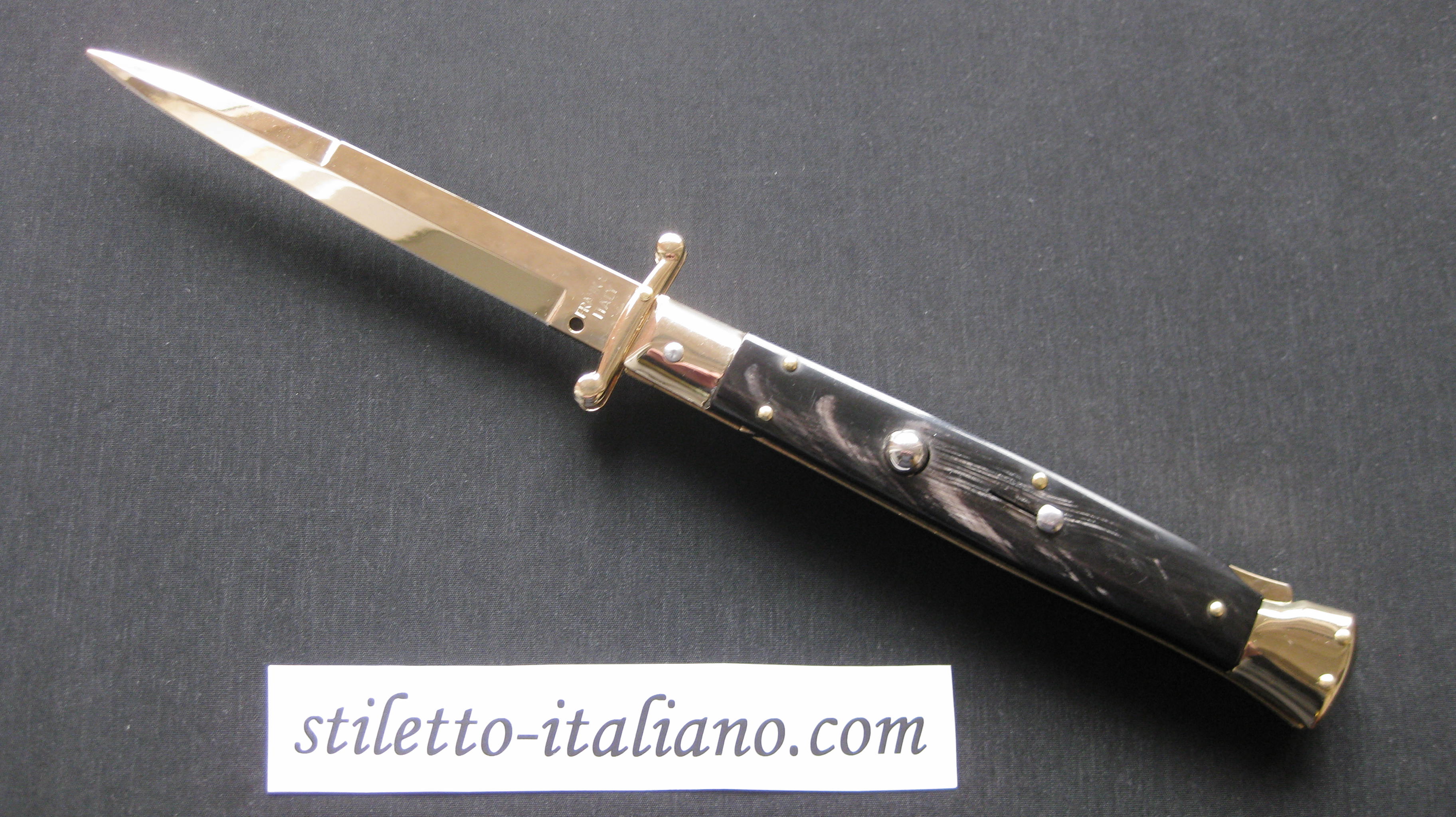 Stiletto 11 Swinguard Bayonet Dark horn 24K Gold plated Frank Beltrame