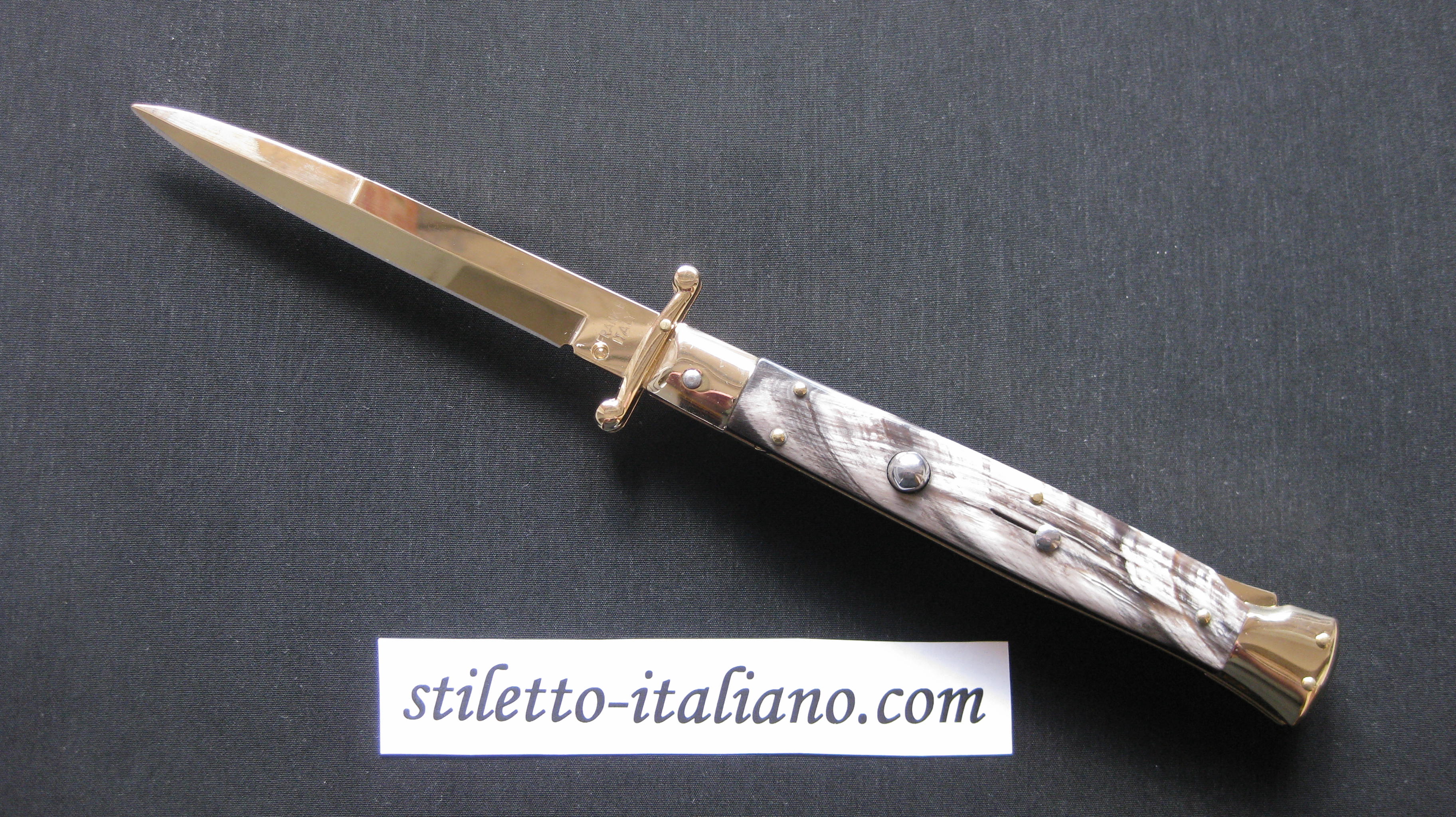 Stiletto 11 Swinguard Bayonet Dark horn 24K Gold plated Frank Beltrame