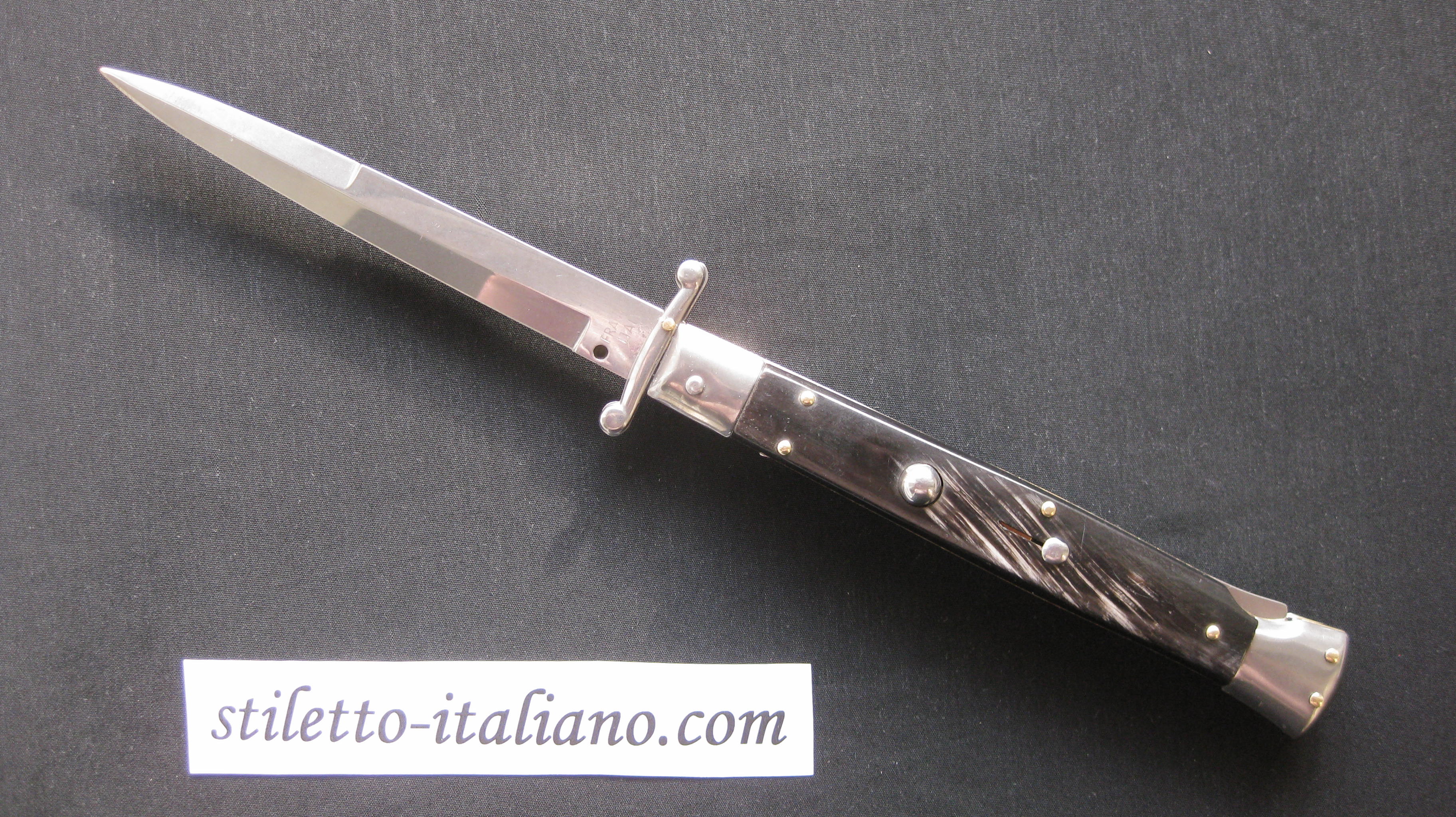 Stiletto 11 Swinguard Bayonet Dark horn Frank Beltrame