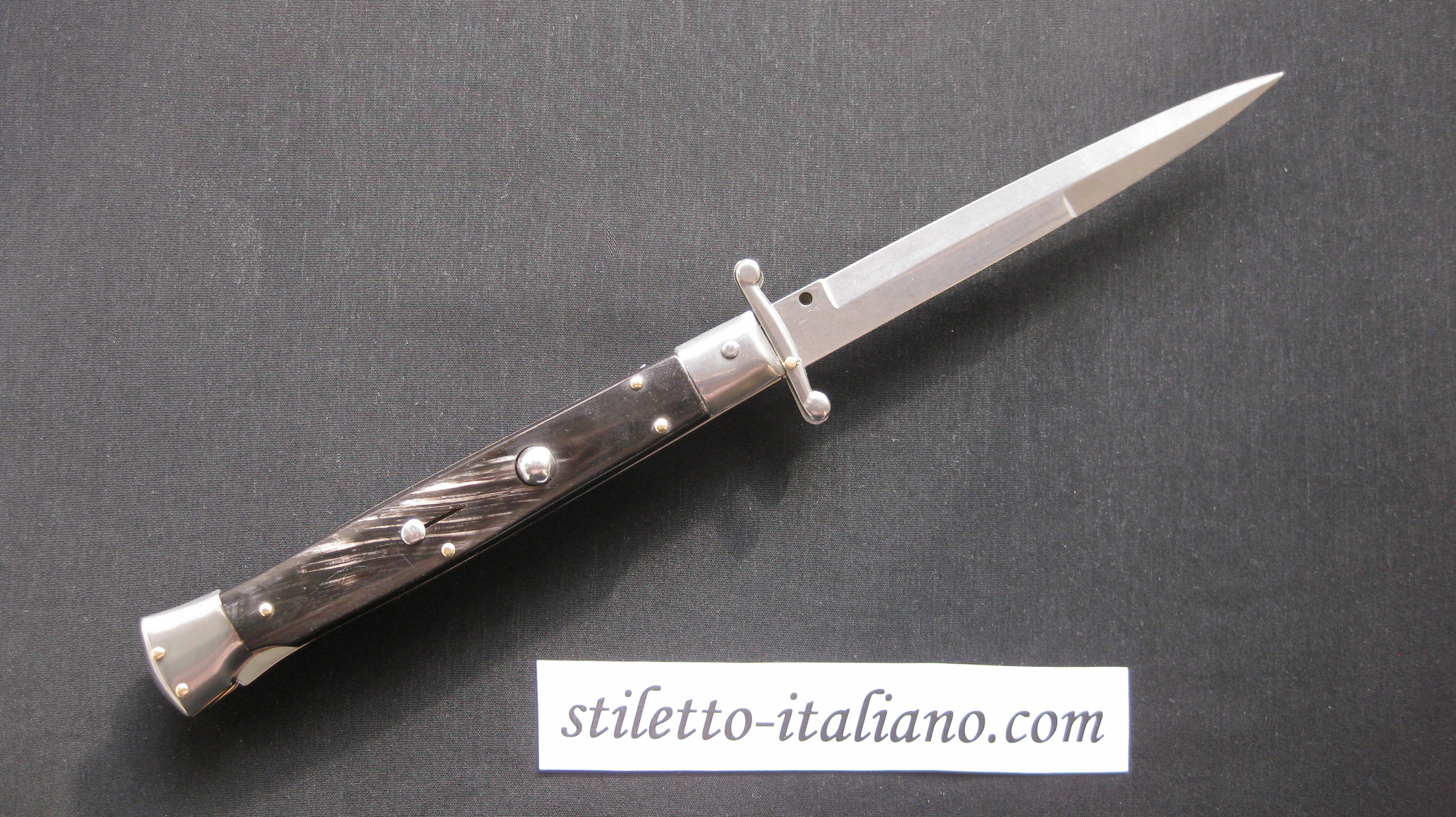 Stiletto 11 Swinguard Bayonet Dark horn Frank Beltrame