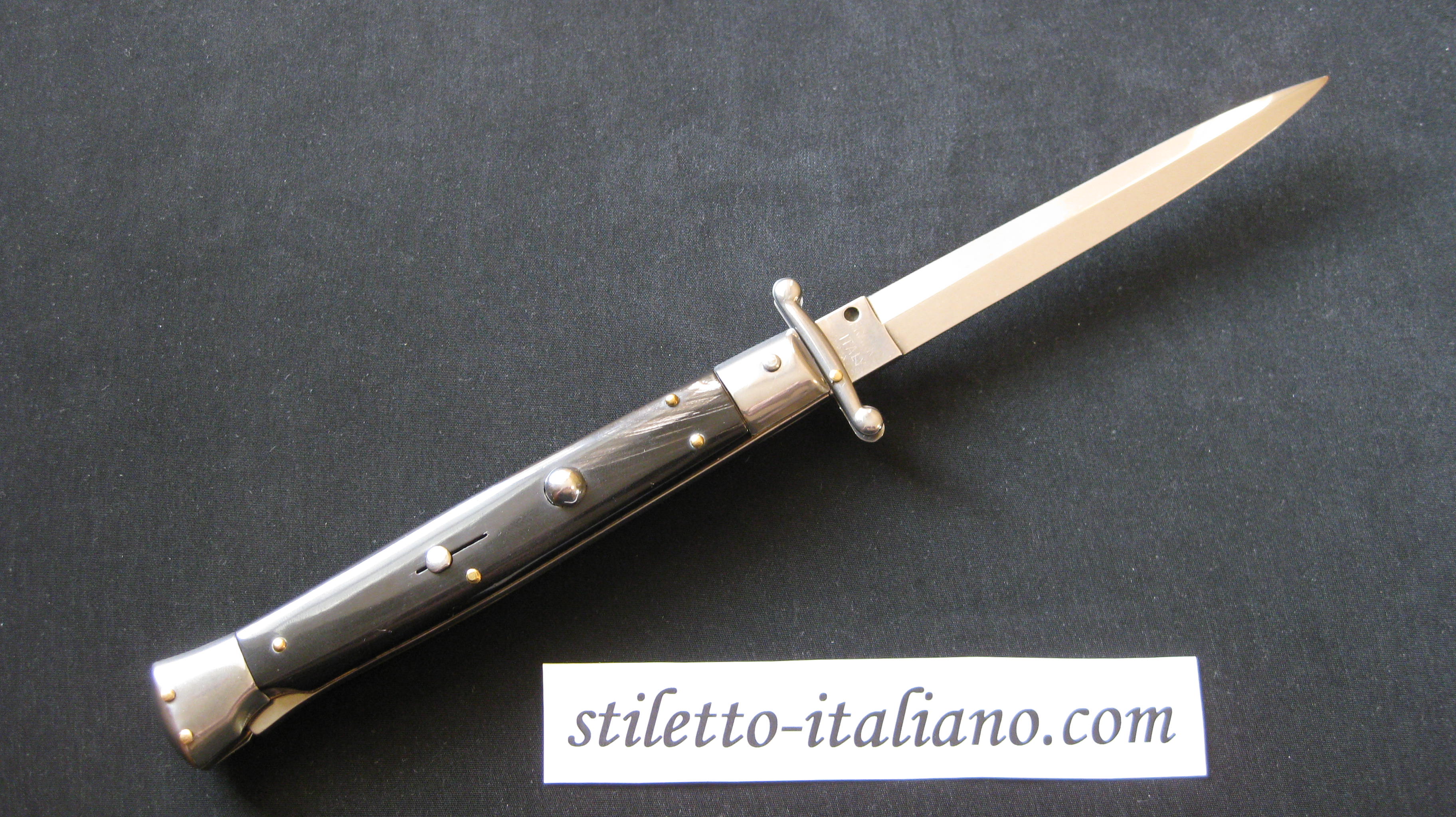 Stiletto 11 Swinguard Dagger Dark horn Frank Beltrame