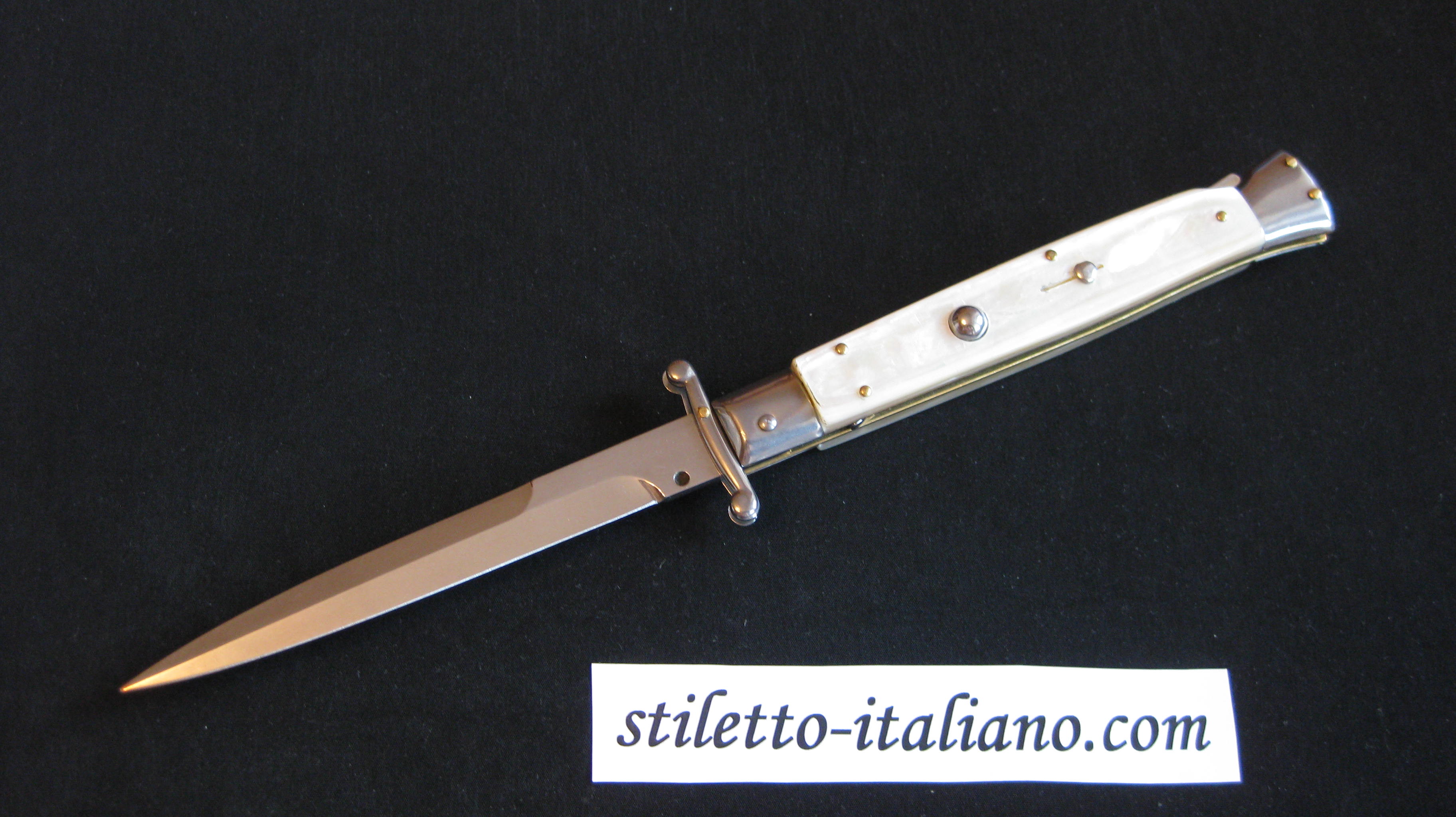 Stiletto 11 Swinguard Modified bayonet Mother of pearl Frank Beltrame