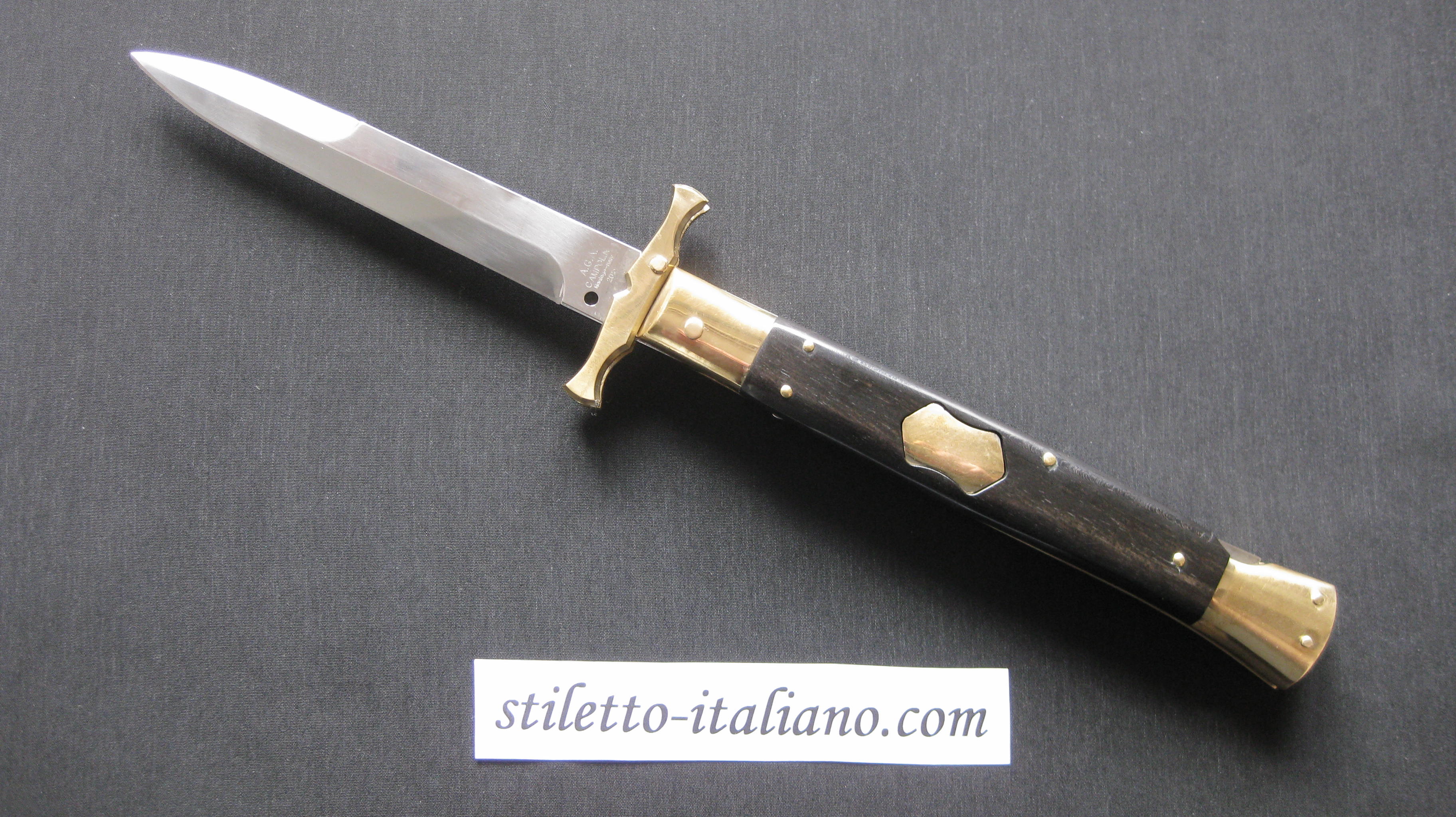 Stiletto 13 Swinguard Brass Batwing Bayonet Ebony wood Shield Button AGA Campolin