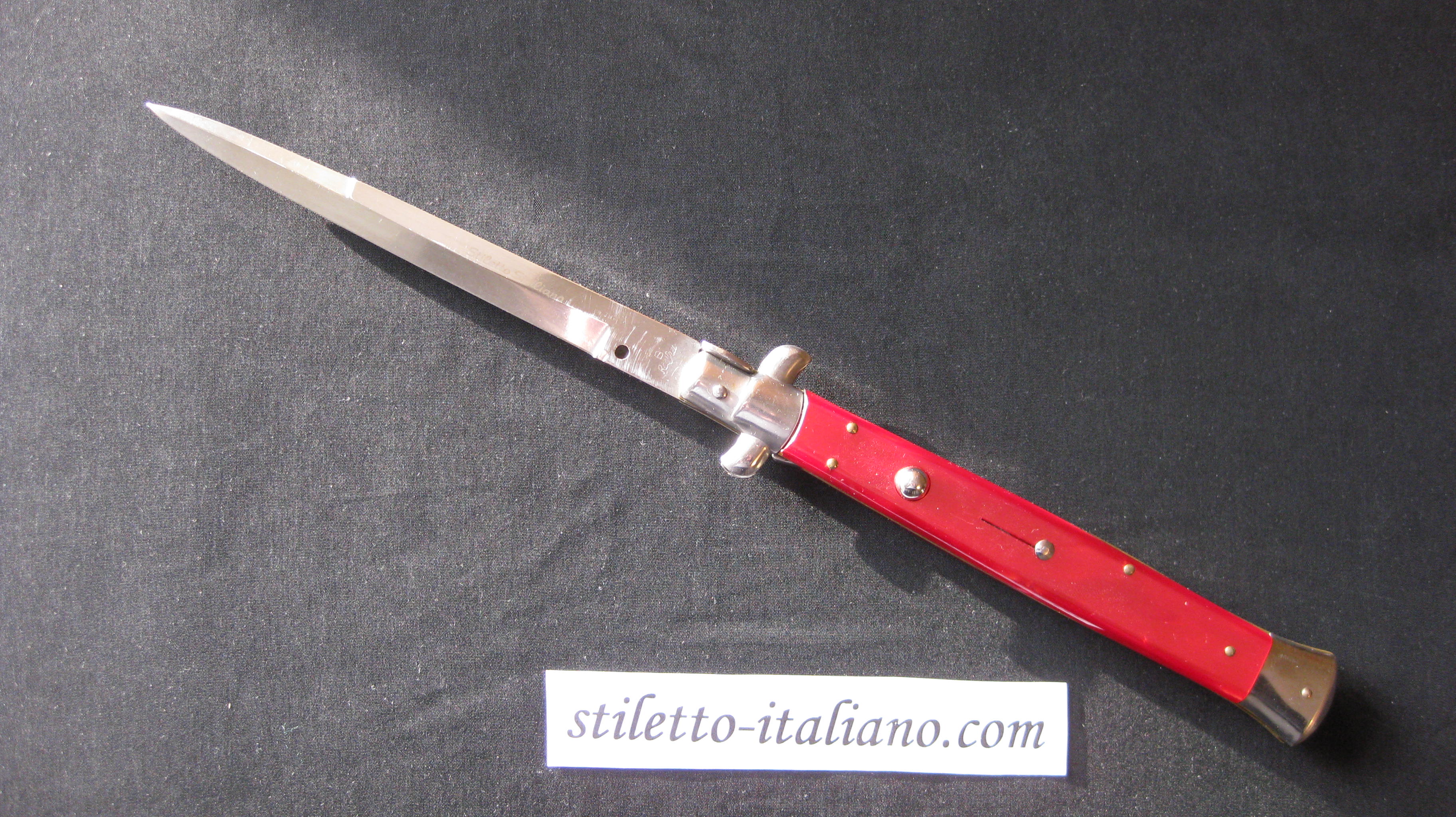 Stiletto 13 Bayonet Red Pearlex Stiletto siciliano