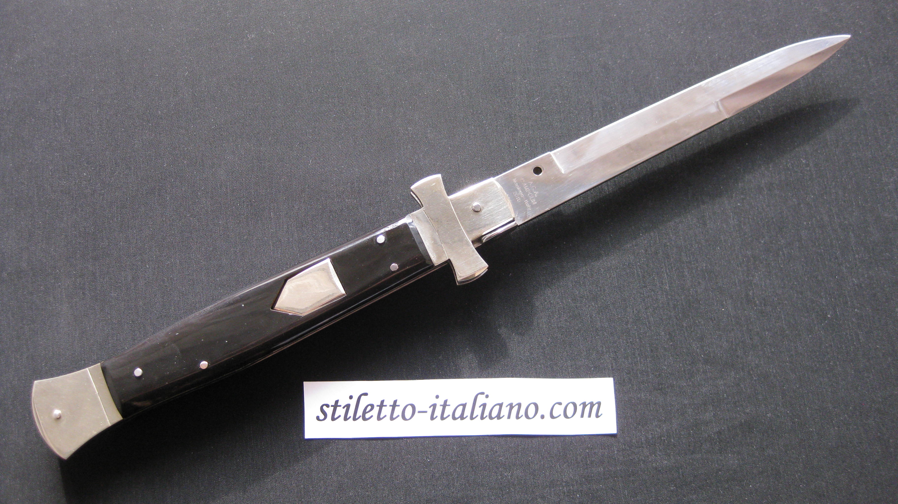 Stiletto 16 Danuvius Maltese Cross Bayonet Buffalo Horn AGA Campolin