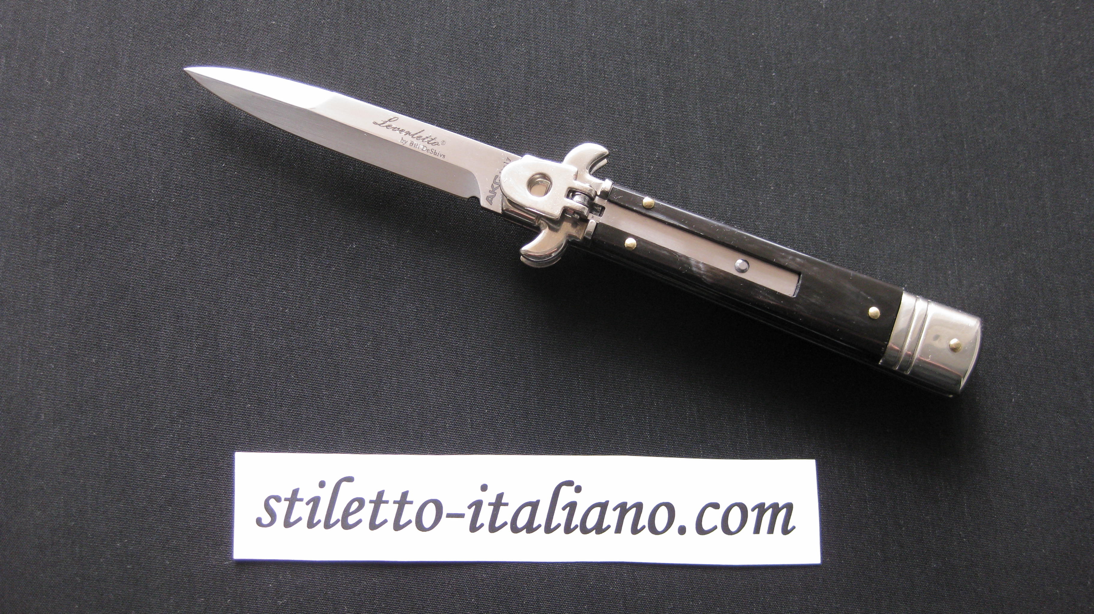 Stiletto 9 Leverletto Bayonet Brazilian horn AKC by Bill DeShivs