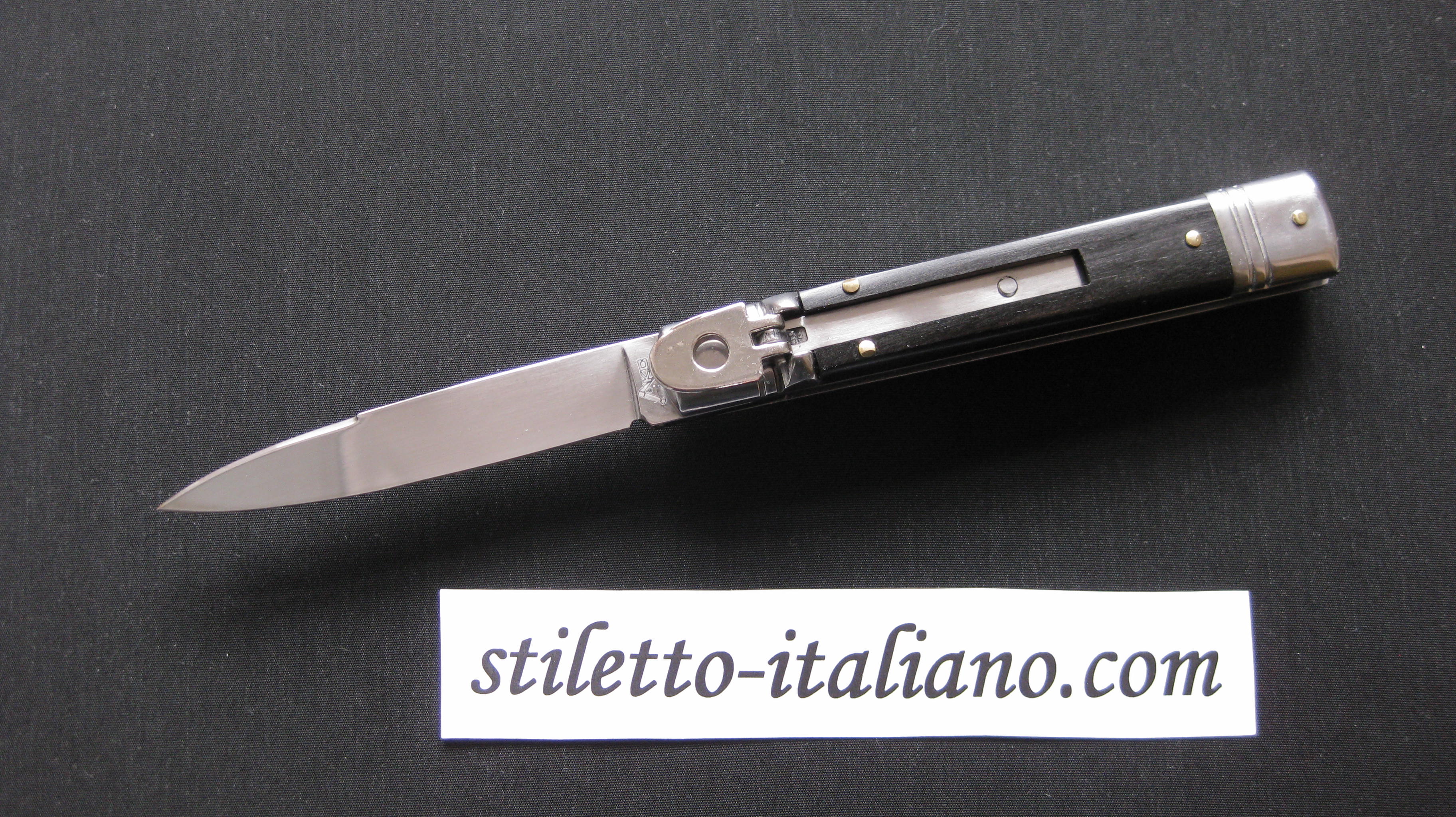 Stiletto 8 Slim Leverletto Swedge Ebony wood AKC