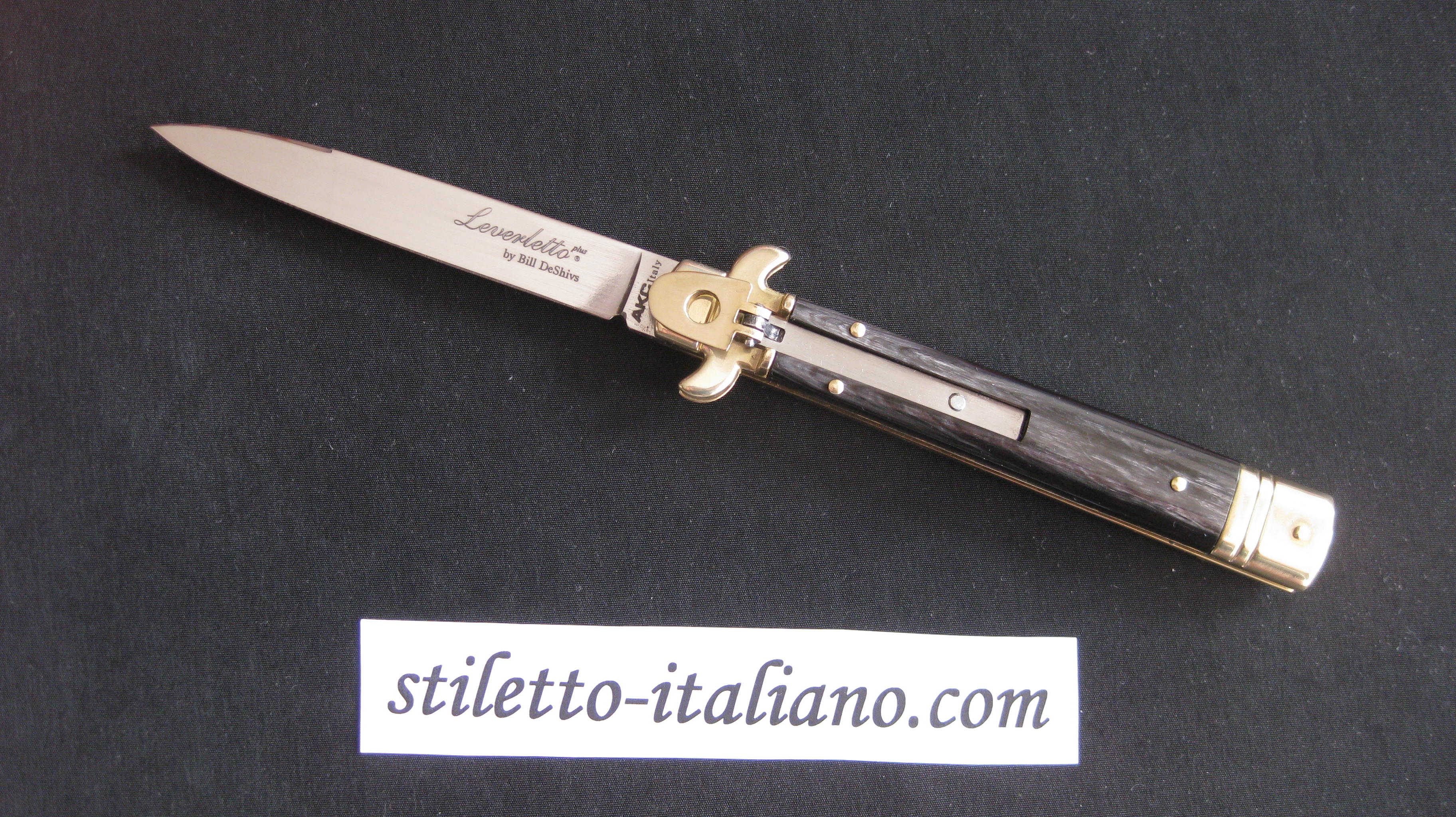 Stiletto 9 Leverletto Swedge Brazilian horn AKC by Bill DeShivs