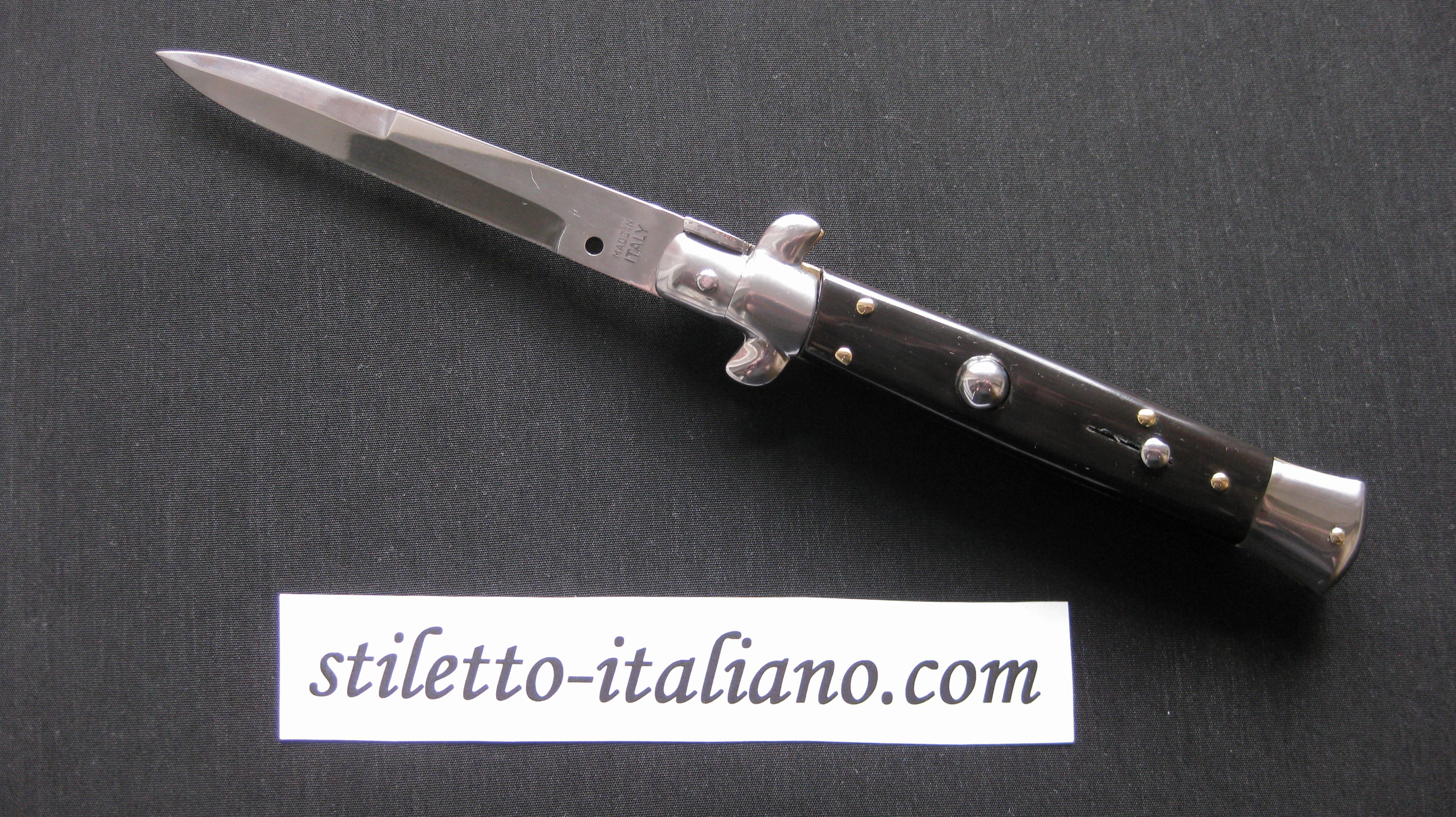 Stiletto 9 Bayonet stiletto Buffalo horn Frank Beltrame