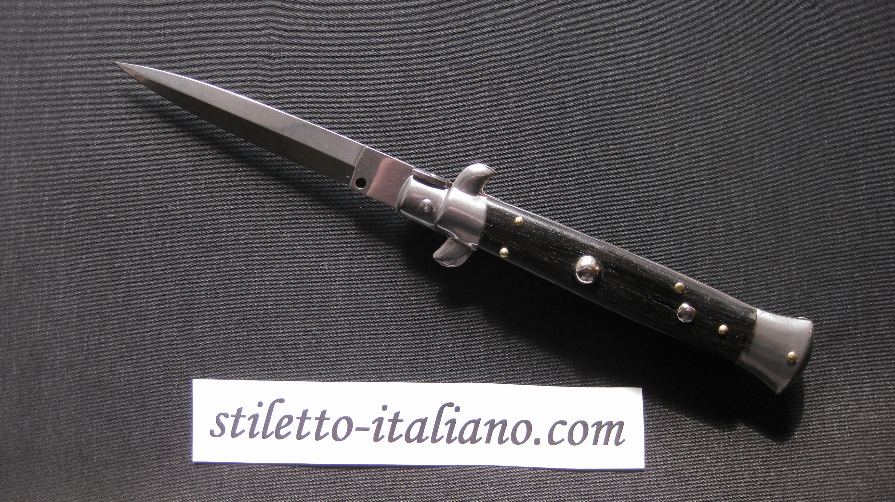 Stiletto 9 Dagger stiletto Ebony wood Frank Beltrame