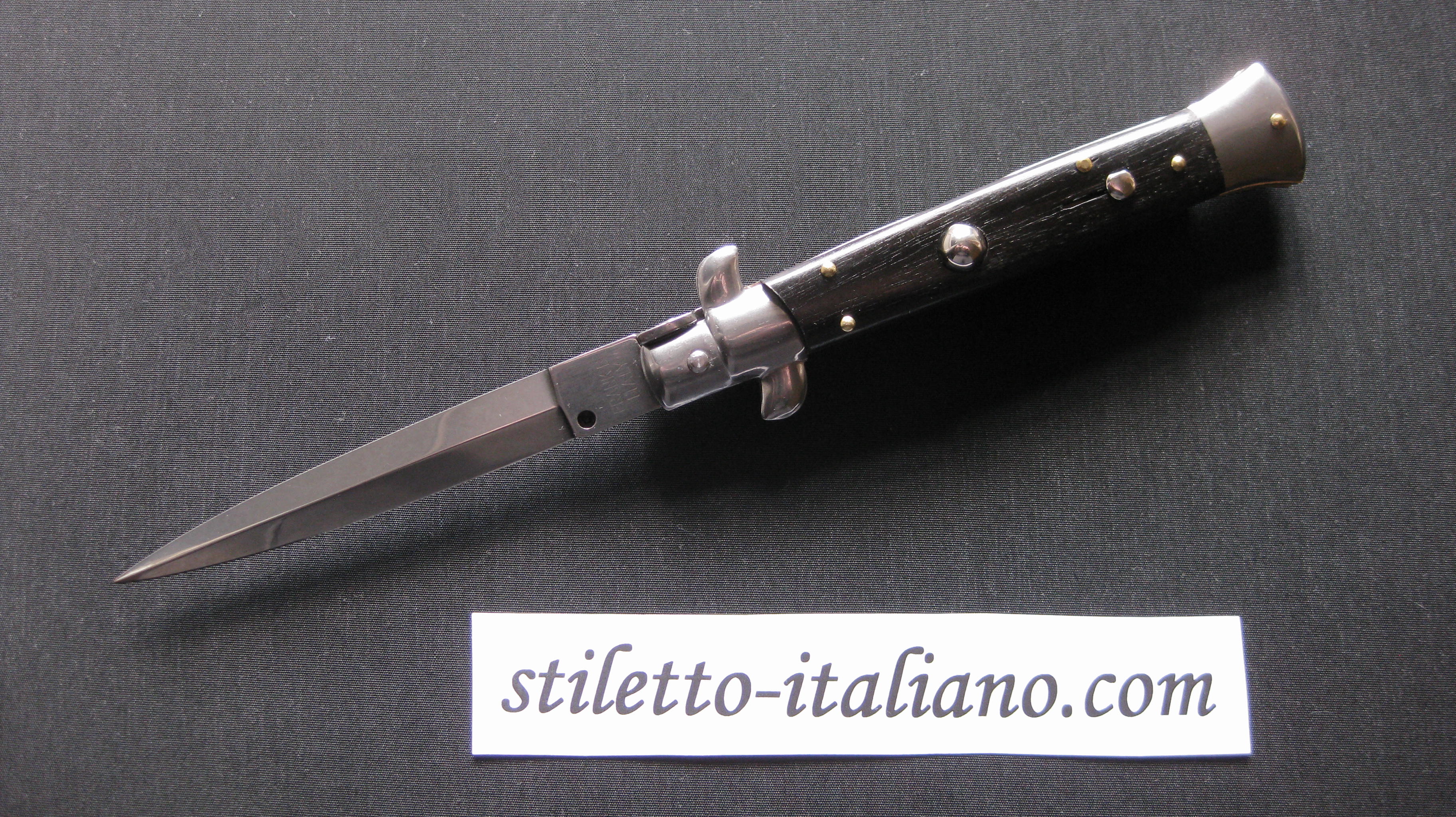 Stiletto 9 Dagger stiletto Ebony wood Frank Beltrame