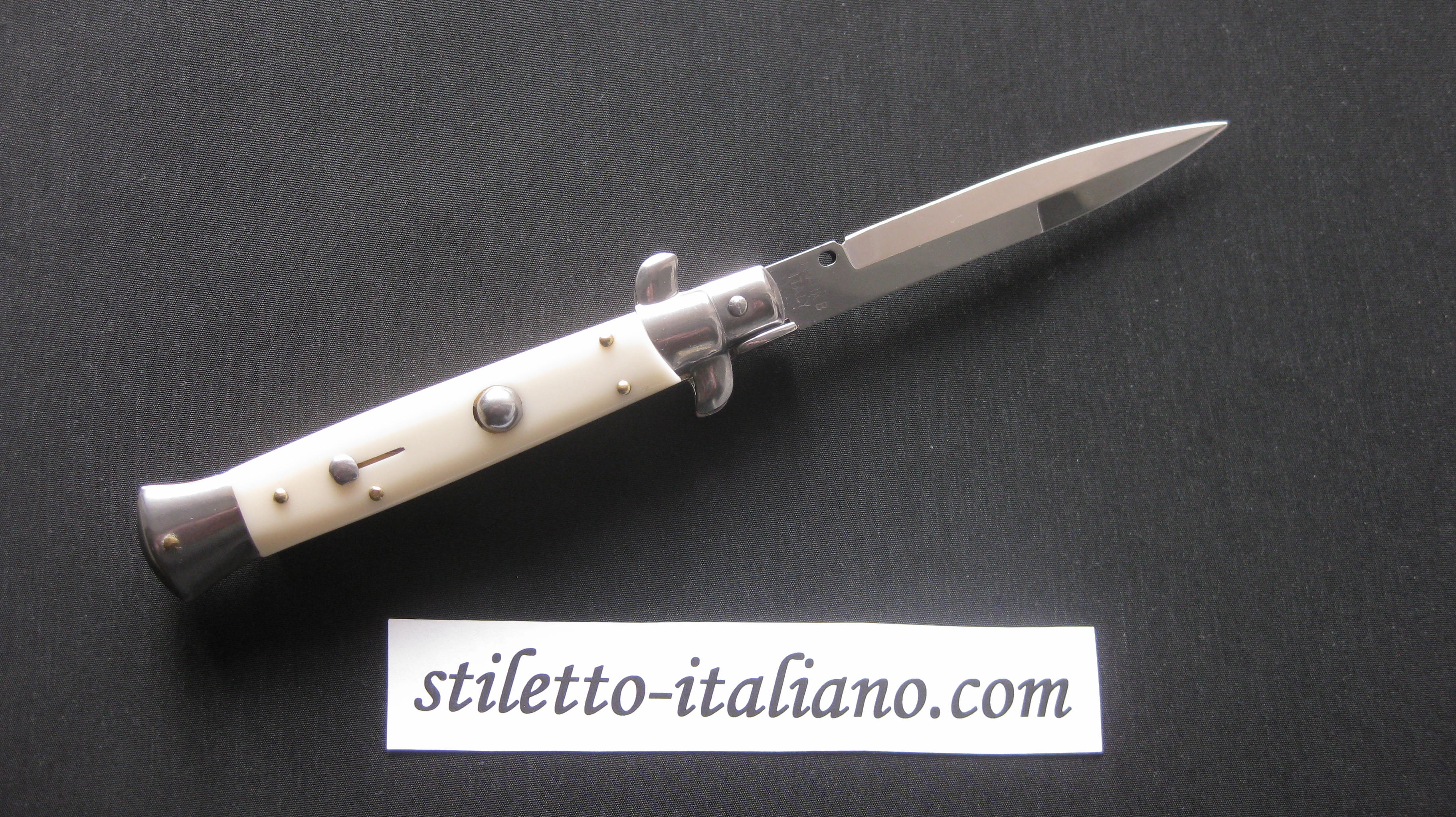 Stiletto 9 Bayonet stiletto Imitation Ivory Frank Beltrame