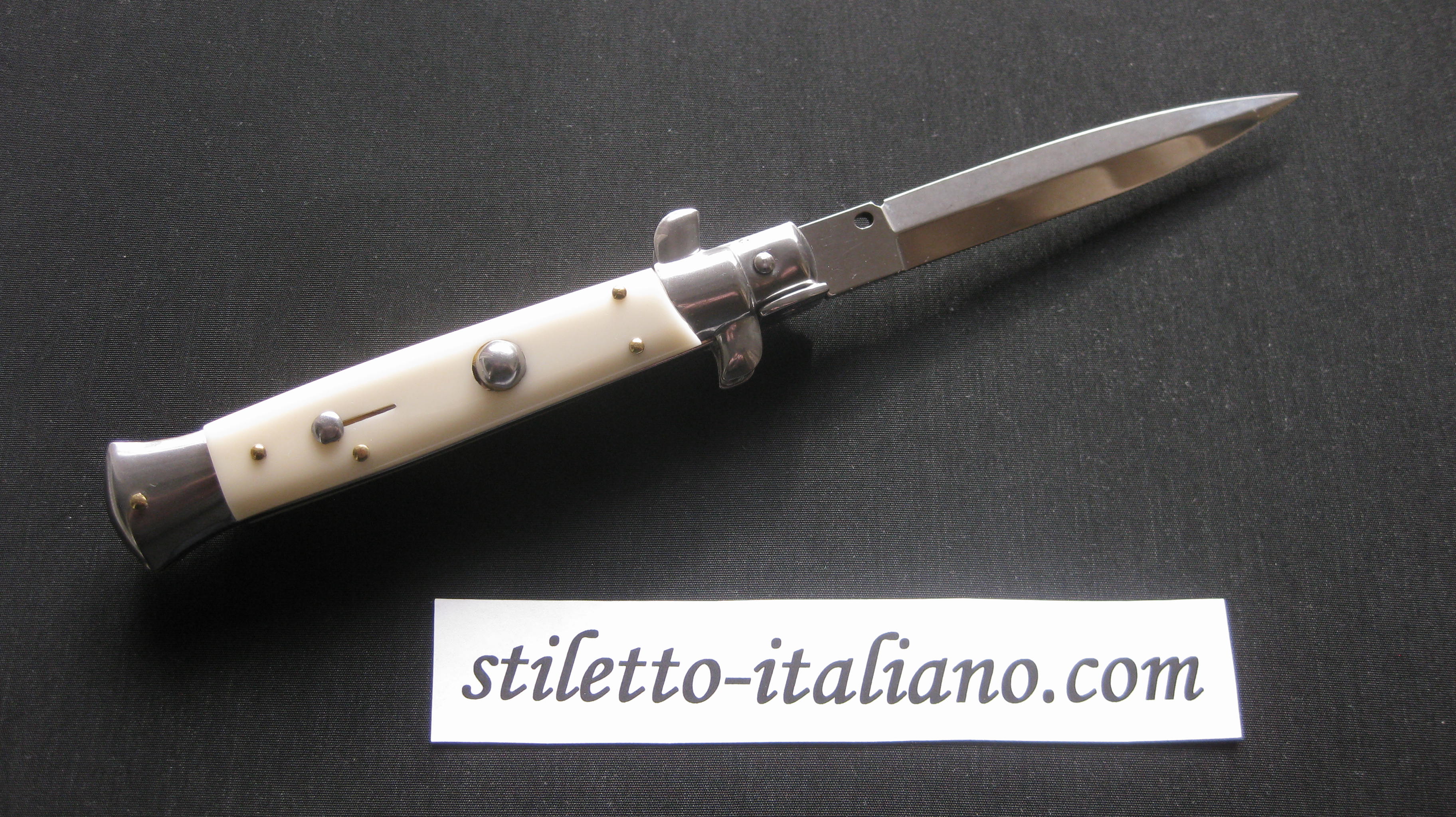 Stiletto 9 Dagger stiletto Imitation Ivory Frank Beltrame
